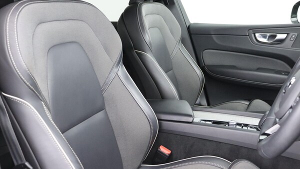 Used Volvo XC60 2022 for sale - 75622737: Photo 43