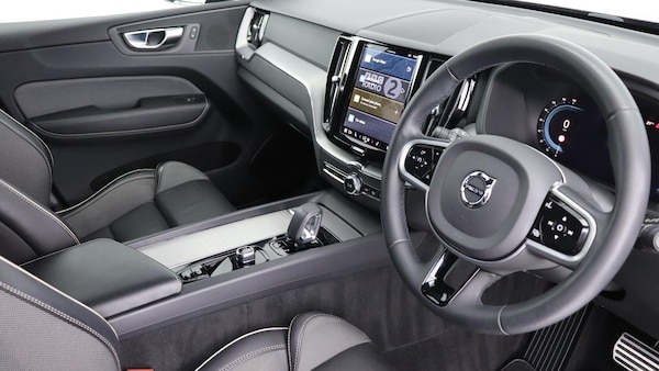 Used Volvo XC60 2022 for sale - 75622737: Photo 4