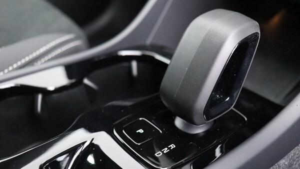 Used Volvo XC40 2025 for sale - 75839629: Photo 25