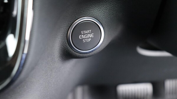 Used Volvo XC40 2025 for sale - 75839629: Photo 27