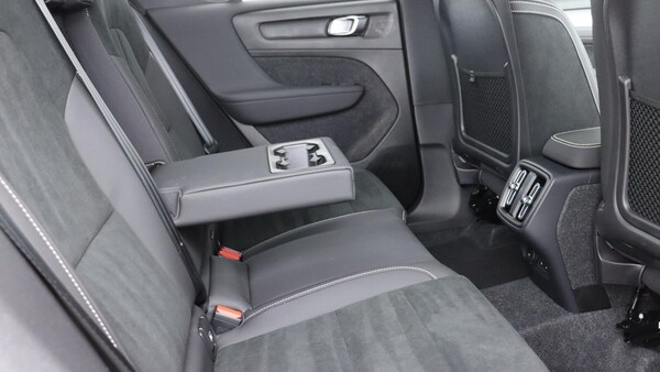 Used Volvo XC40 2025 for sale - 75839629: Photo 33