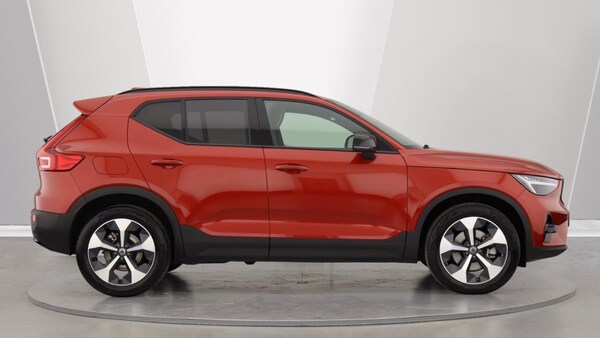 Used Volvo XC40 2025 for sale - 75839629: Photo 3