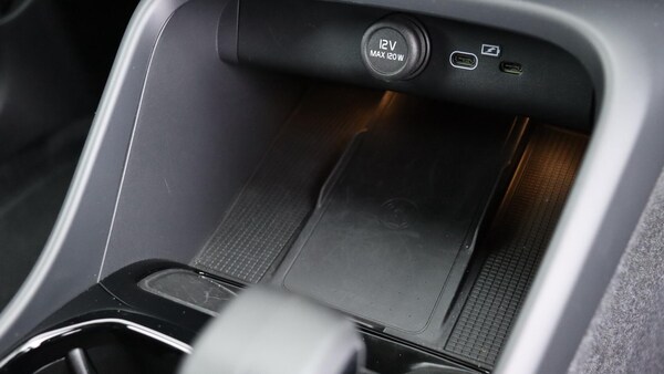 Used Volvo XC40 2025 for sale - 75839629: Photo 50