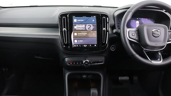 Used Volvo XC40 2025 for sale - 75839629: Photo 5