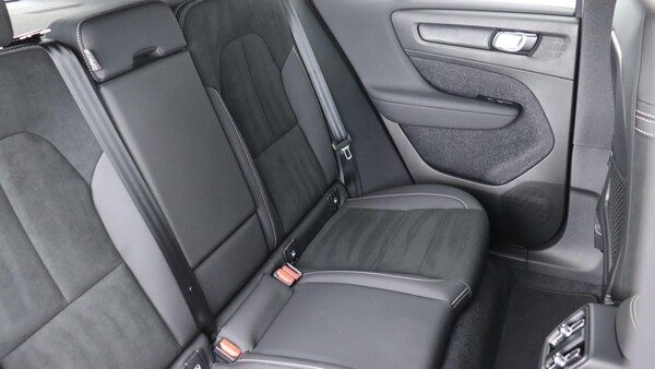 Used Volvo XC40 2025 for sale - 75839629: Photo 6