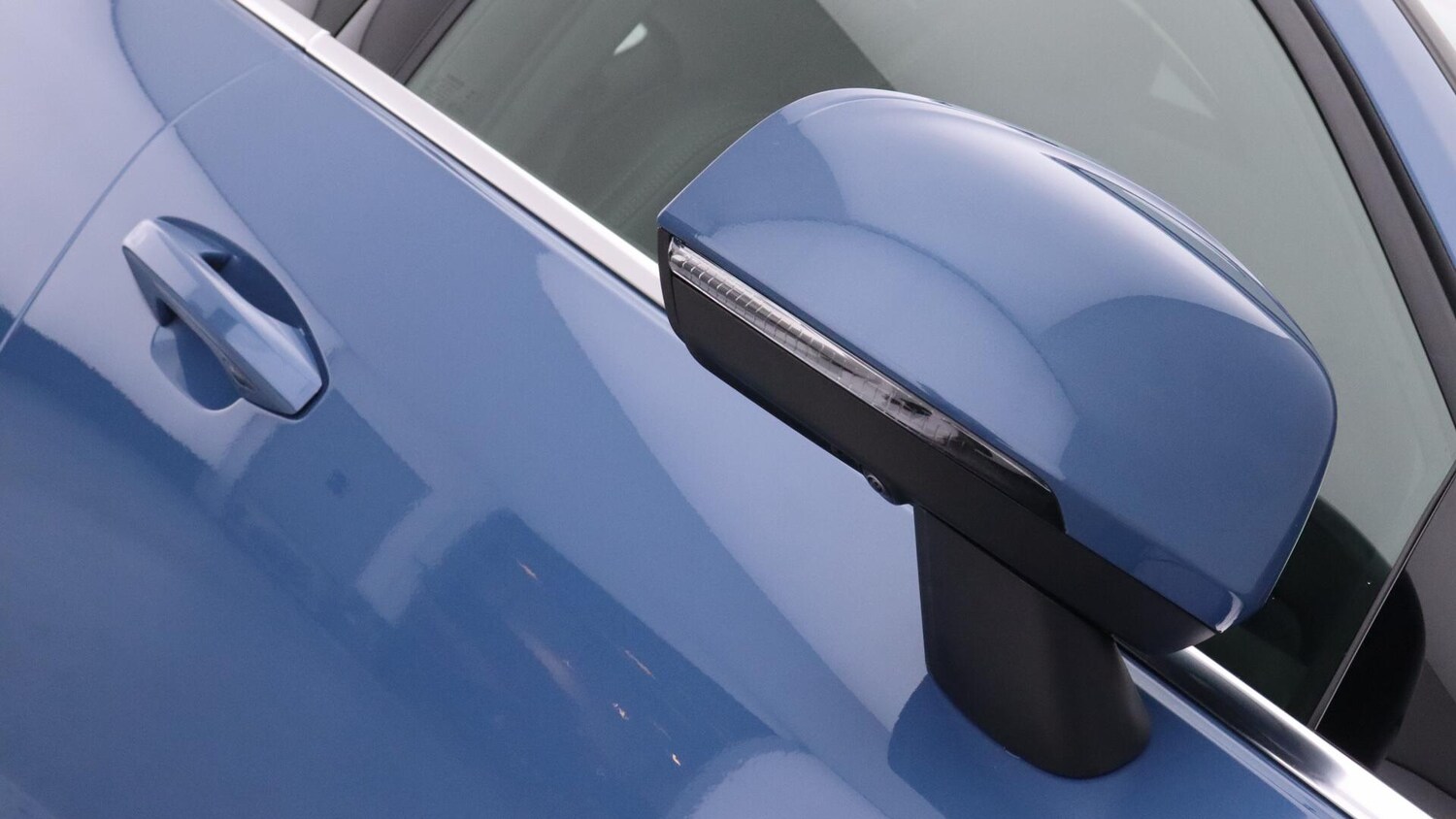 Used Volvo XC40 2025 for sale - 76026551: Photo 37