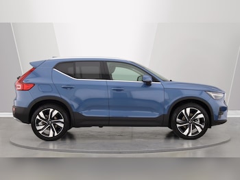 Used Volvo XC40 2025 for sale - 76026551: Photo 3