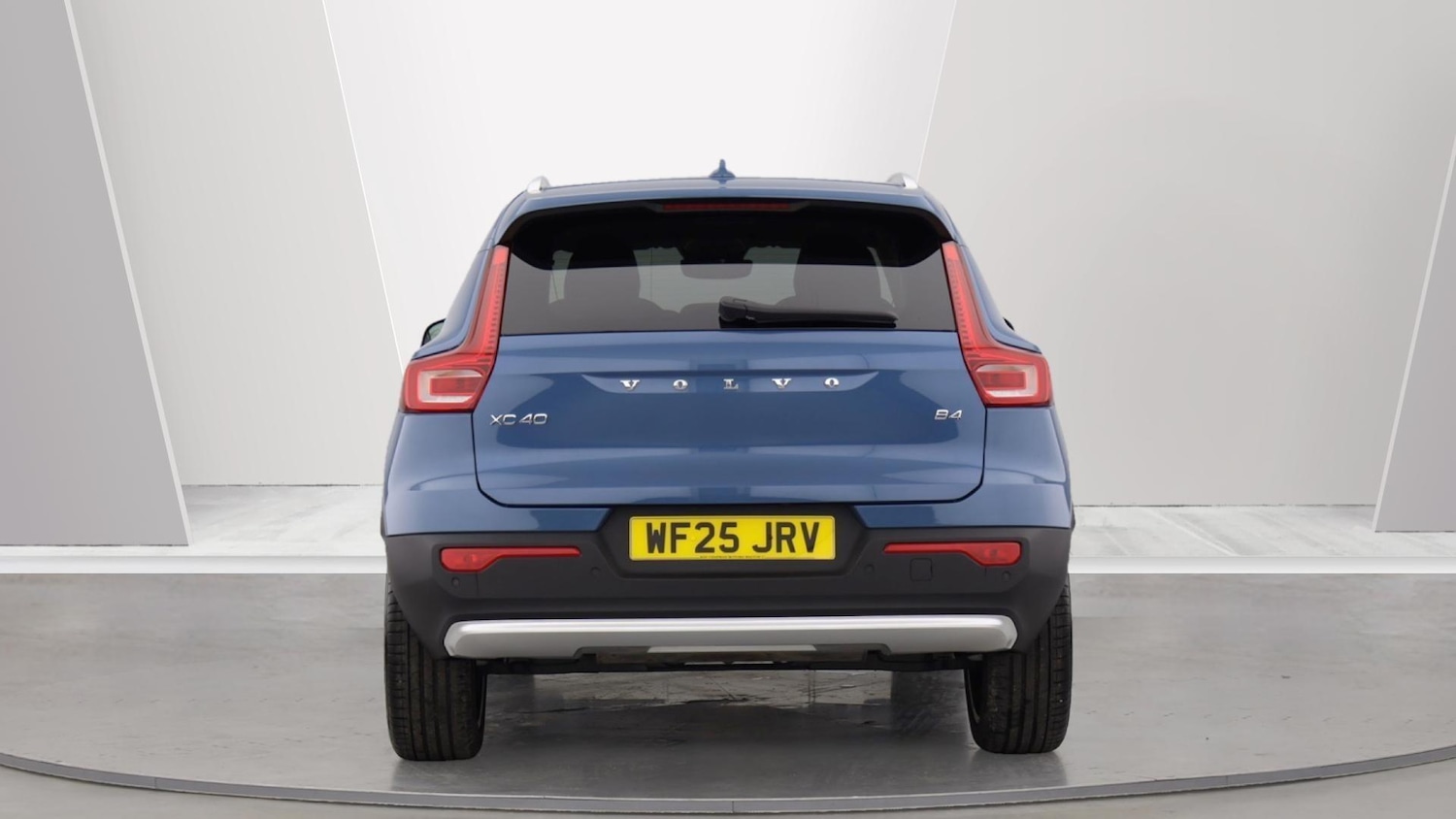 Used Volvo XC40 2025 for sale - 76026551: Photo 7