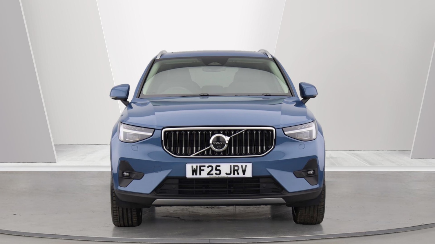 Used Volvo XC40 2025 for sale - 76026551: Photo 8