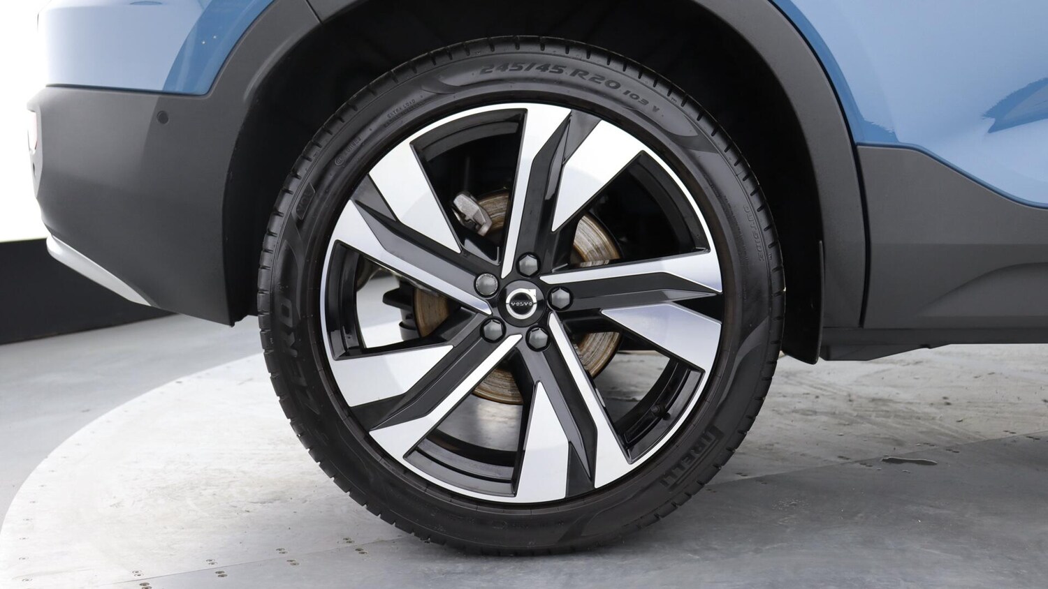 Used Volvo XC40 2025 for sale - 76026551: Photo 9