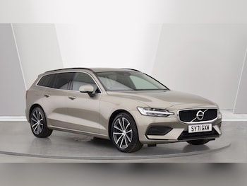 Used Volvo V60 2021 for sale - 75532641: Photo