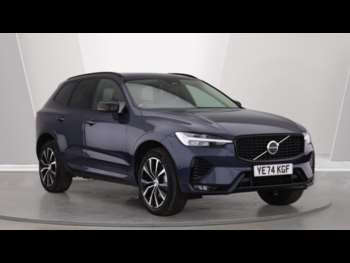 2024 (74) - B5 (P) AWD Ultra Dark (Sunroof, Bowers & Wilkins, 360 Camera) 5-Door