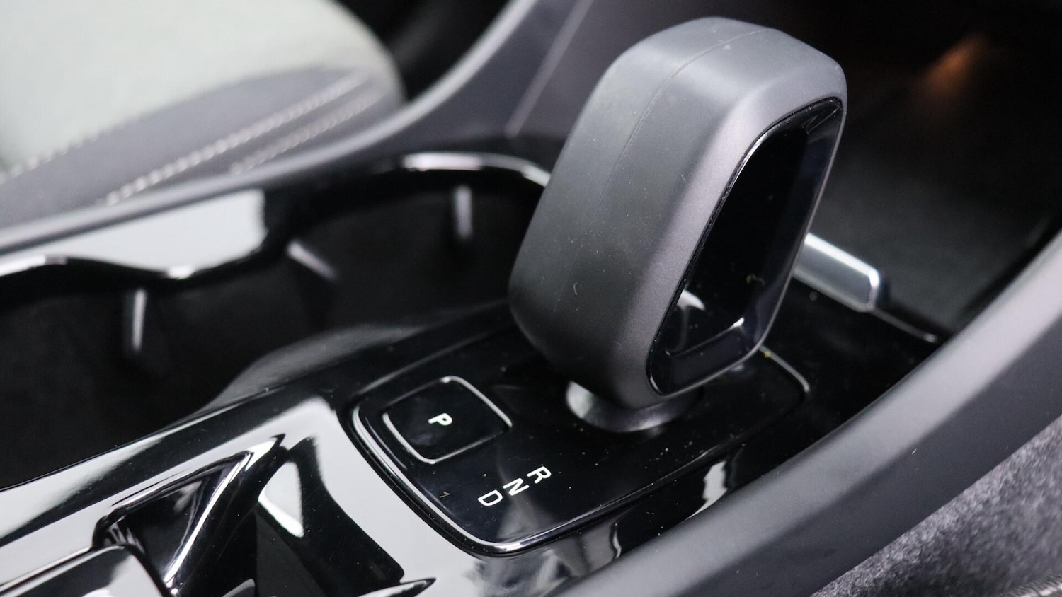 Used Volvo XC40 2023 for sale - 76060823: Photo 25