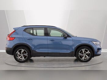 Used Volvo XC40 2023 for sale - 76060823: Photo 3