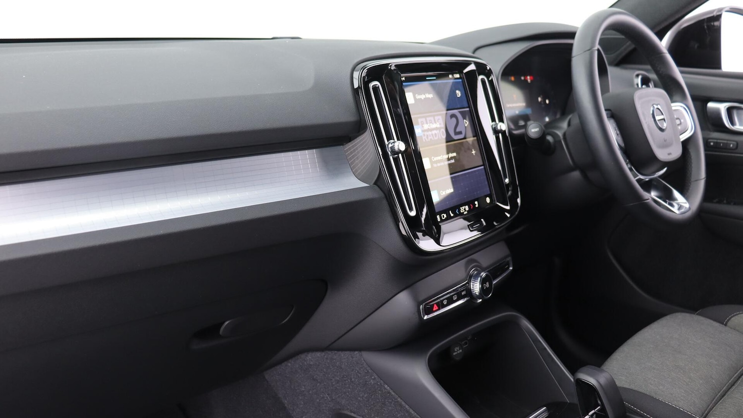 Used Volvo XC40 2023 for sale - 76060823: Photo 49