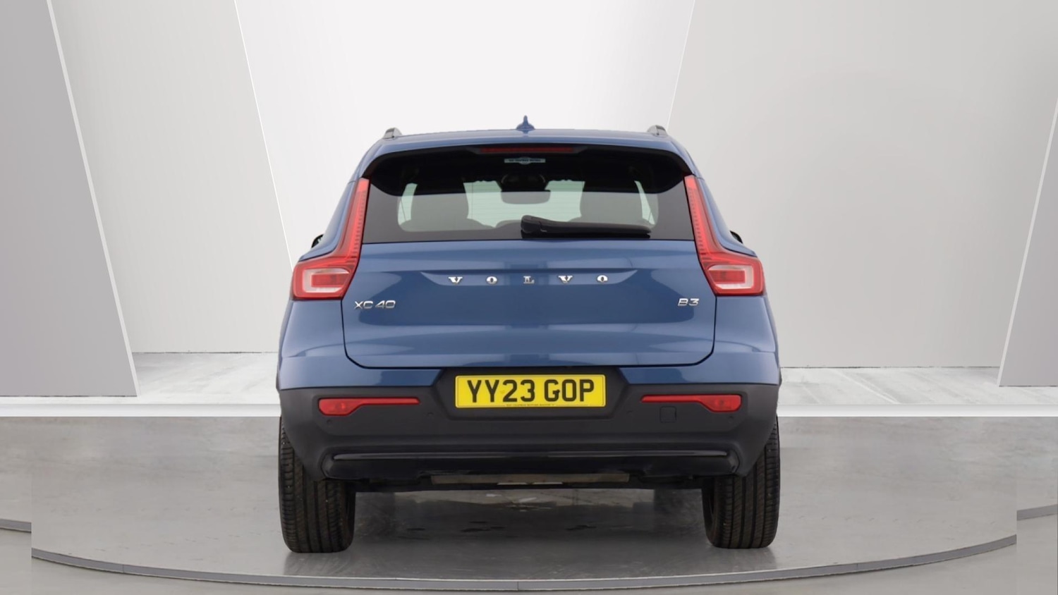 Used Volvo XC40 2023 for sale - 76060823: Photo 7