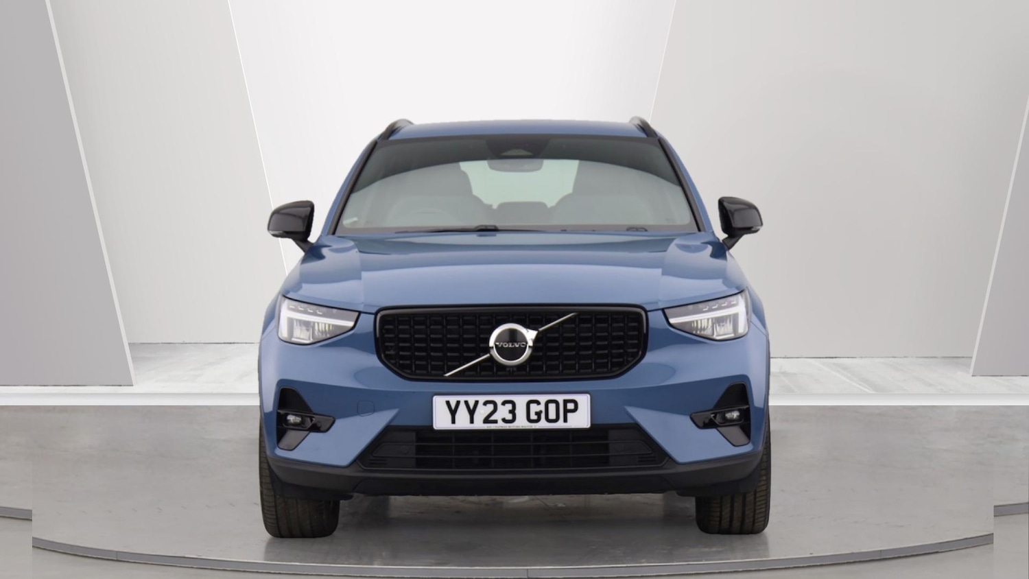 Used Volvo XC40 2023 for sale - 76060823: Photo 8
