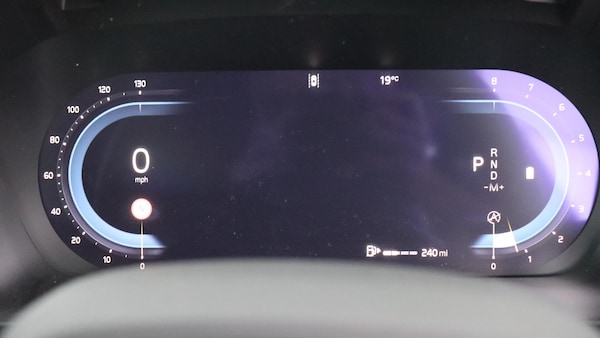 Used Volvo XC40 2024 for sale - 76295402: Photo 11