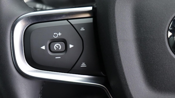 Used Volvo XC40 2024 for sale - 76295402: Photo 21
