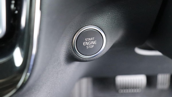 Used Volvo XC40 2024 for sale - 76295402: Photo 27
