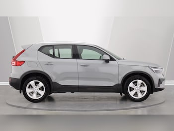 Used Volvo XC40 2024 for sale - 76295402: Photo 3