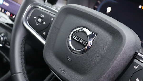 Used Volvo XC40 2024 for sale - 76295402: Photo 49
