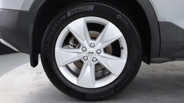 Used Volvo XC40 2024 for sale - 76295402: Photo 9