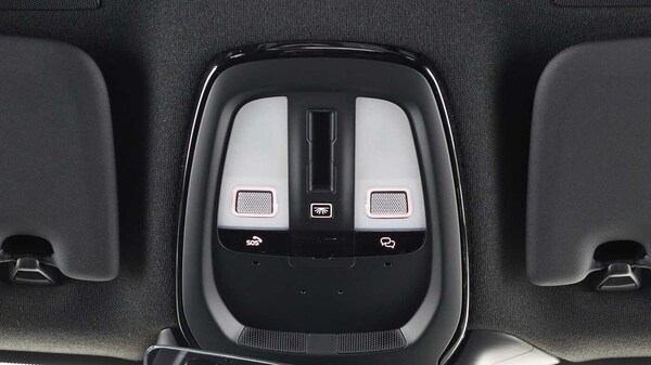 Used Volvo XC40 2025 for sale - 76226323: Photo 30