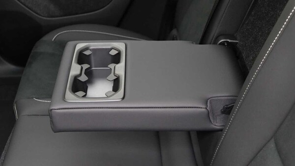 Used Volvo XC40 2025 for sale - 76226323: Photo 36