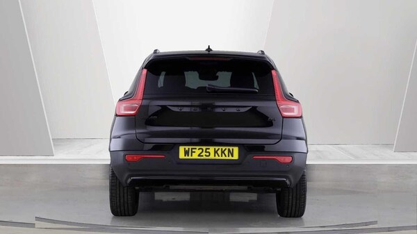 Used Volvo XC40 2025 for sale - 76226323: Photo 9