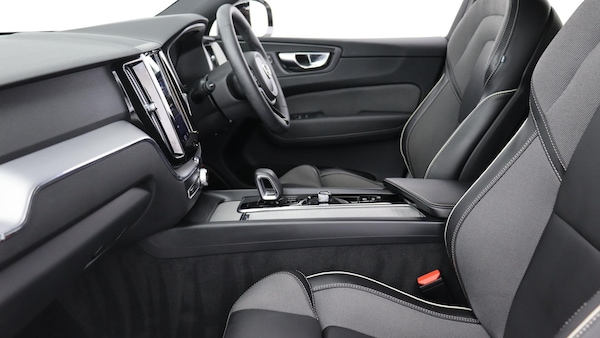 Used Volvo XC60 2022 for sale - 75577808: Photo 41