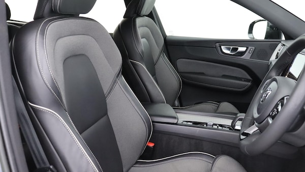 Used Volvo XC60 2022 for sale - 75577808: Photo 44