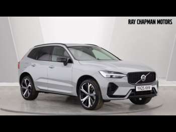 (25) - T8 PHEV AWD Ultra Dark Auto (Seat Massage, 21' Alloys, Sunroof) 5-Door