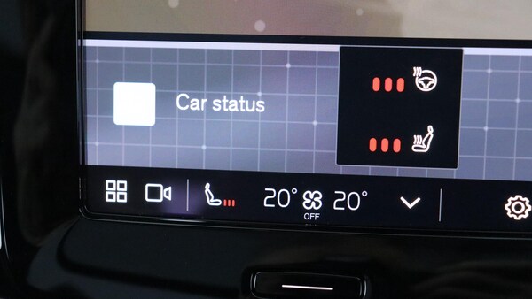 Used Volvo XC40 2023 for sale - 76239376: Photo 12