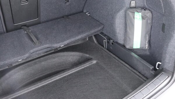 Used Volvo XC40 2023 for sale - 76239376: Photo 38