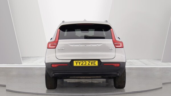 Used Volvo XC40 2023 for sale - 76239376: Photo 7