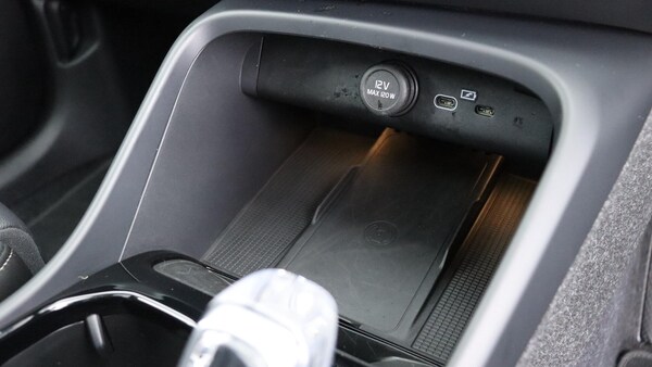 Used Volvo XC40 2025 for sale - 75768786: Photo 42