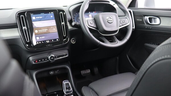 Used Volvo XC40 2025 for sale - 75768786: Photo 48