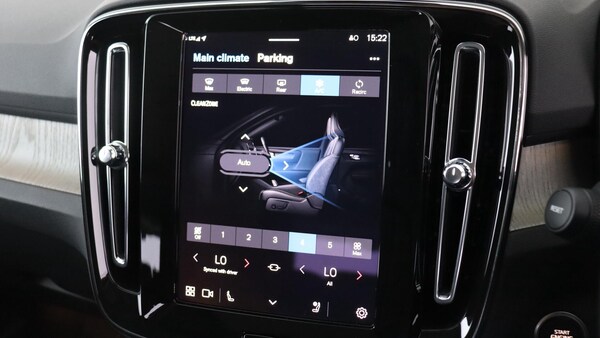 Used Volvo XC40 2025 for sale - 75768786: Photo 52