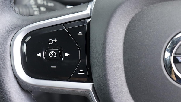 Used Volvo XC60 2022 for sale - 75225918: Photo 21
