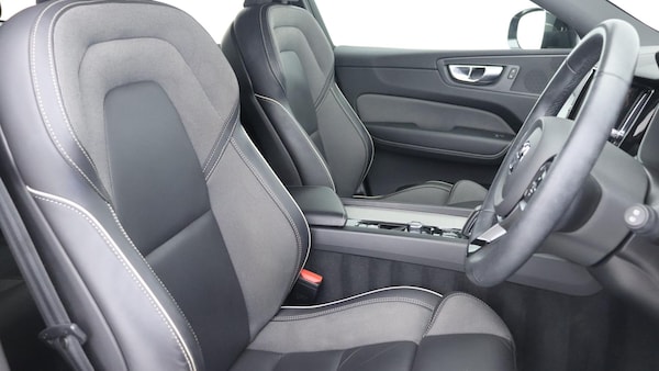 Used Volvo XC60 2022 for sale - 75225918: Photo 44