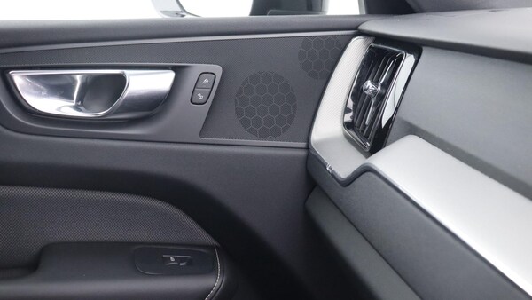 Used Volvo XC60 2022 for sale - 75225918: Photo 46