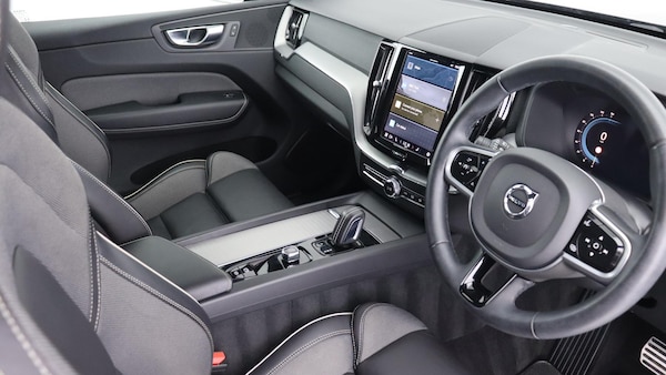 Used Volvo XC60 2022 for sale - 75225918: Photo 4