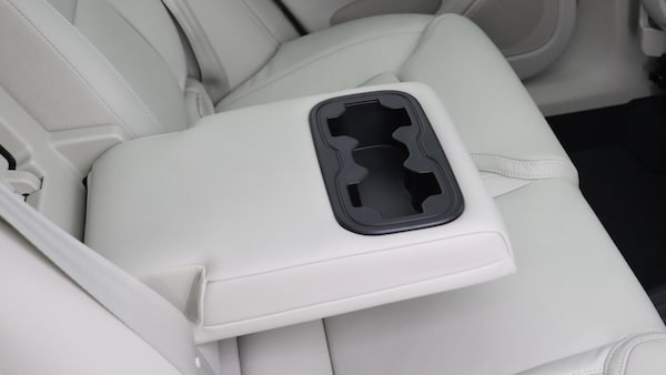 Used Volvo XC60 2025 for sale - 76295240: Photo 34