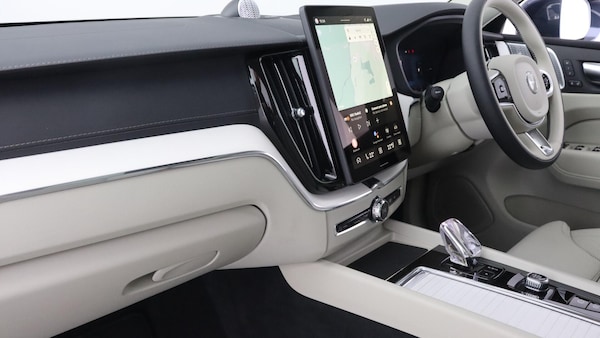 Used Volvo XC60 2025 for sale - 76295240: Photo 47