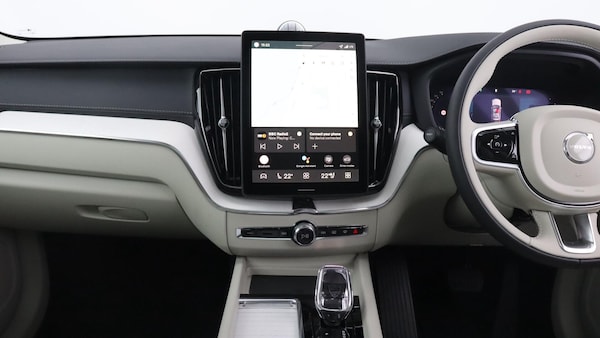 Used Volvo XC60 2025 for sale - 76295240: Photo 5