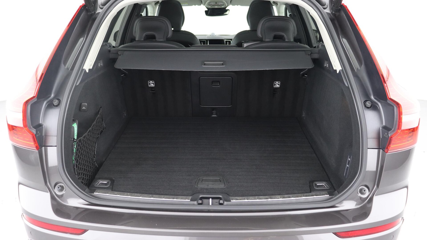 Used Volvo XC60 2023 for sale - 76072068: Photo 13