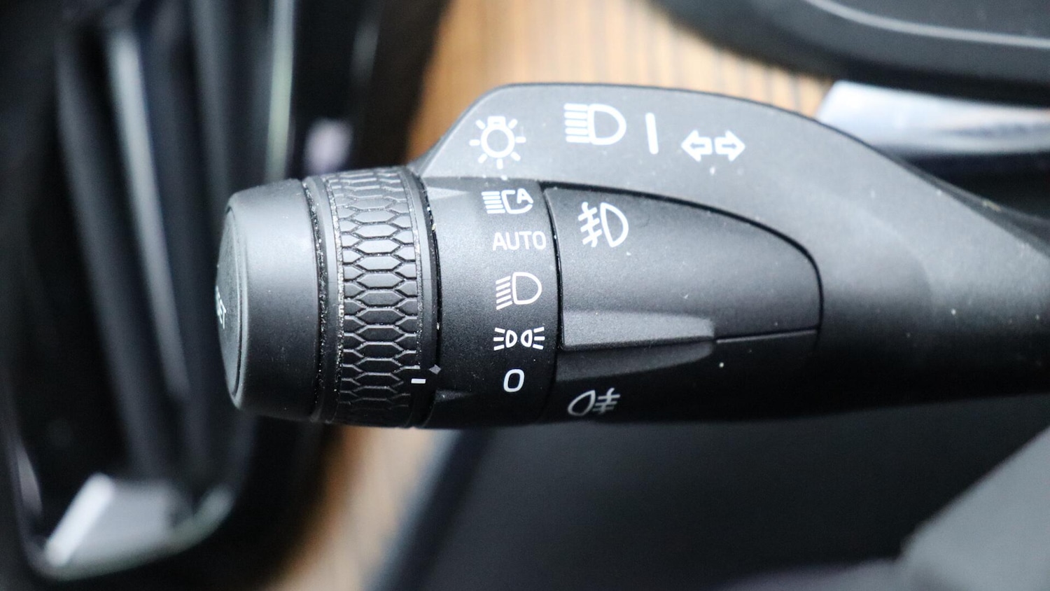 Used Volvo XC60 2023 for sale - 76072068: Photo 20