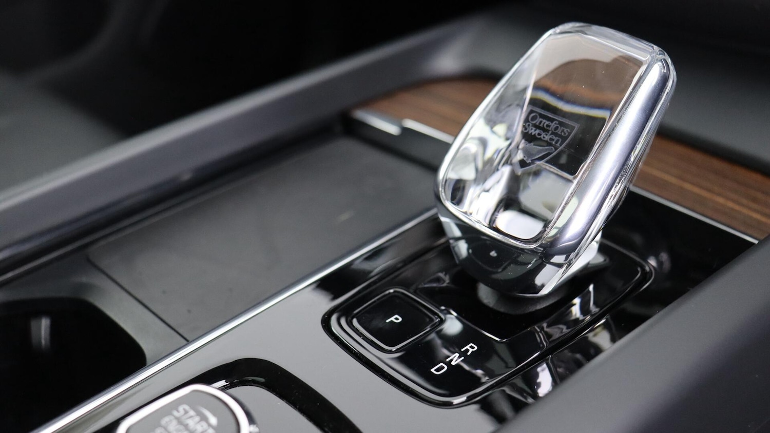 Used Volvo XC60 2023 for sale - 76072068: Photo 25