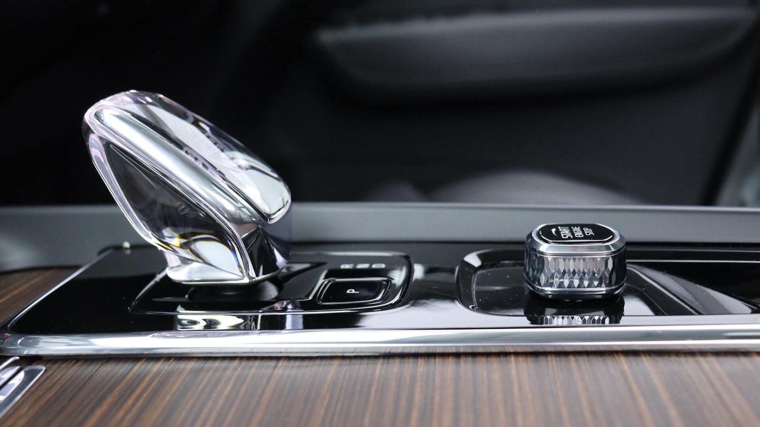 Used Volvo XC60 2023 for sale - 76072068: Photo 42
